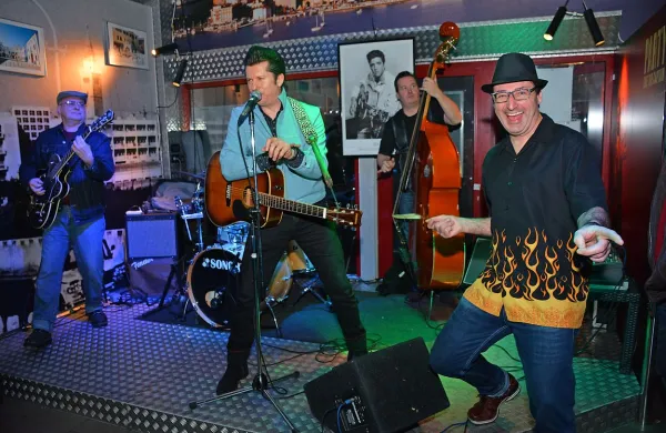 Lucky Cupids in DJ Lovro