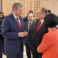 Kandidaturo Danila Türka bodo podprli tudi slovenski diplomati (v pogovoru z Jelkom Kacinom in Marto Kos Marko).
