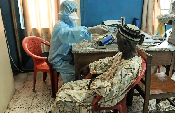 Svetovna zdravstvena organizacija je danes razglasila konec 
najhujše epidemije ebole doslej, ki je terjala več kot 11.300 
življenj. 