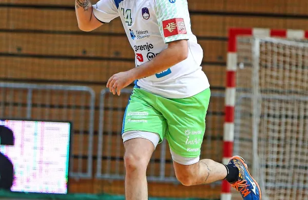 Dean Bombač
