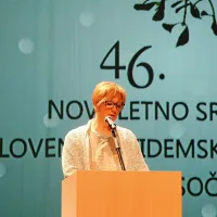 Anne Wedam upa na trijezične šole v Kanalski dolini. 