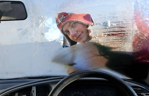  Izredno nizke temperature s približno  minus 20 stopinjami 
Celzija v teh dneh beležijo tudi v Avstriji.