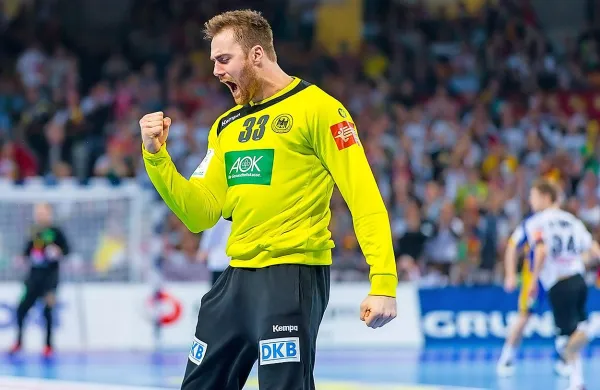 Nemški vratar Andreas Wolff je na dvoboju s Švedi zbral 13 
obramb.