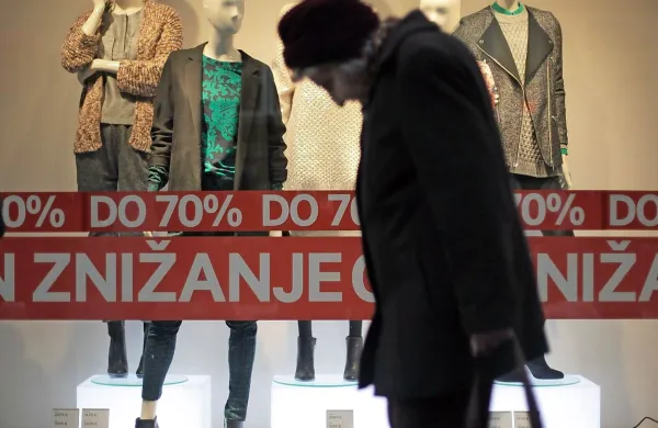 Zaradi staranja prebivalstva mora Slovenija razmisliti o 
vzdržnosti javnih financ.