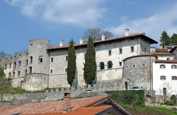 Marko Bandelli je upal, da bi 
s pomočjo geoparka Kras 
obnovili in oživili tudi štanjelski grad. 