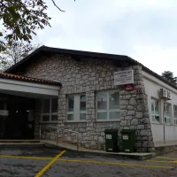 Včeraj zjutraj so zaposleni v divaški zdravstveni postaji 
ugotovili, da so jih ponoči okradli. 
