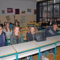 Najbolj so bili navdušeni nad krajšimi šolskimi urami in 
daljšimi odmori ter poukom posameznih predmetov v različnih učilnicah.