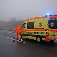 Na primorski avtocesti trčilo več kot 70  vozil, &scaron;tirje mrtvi
