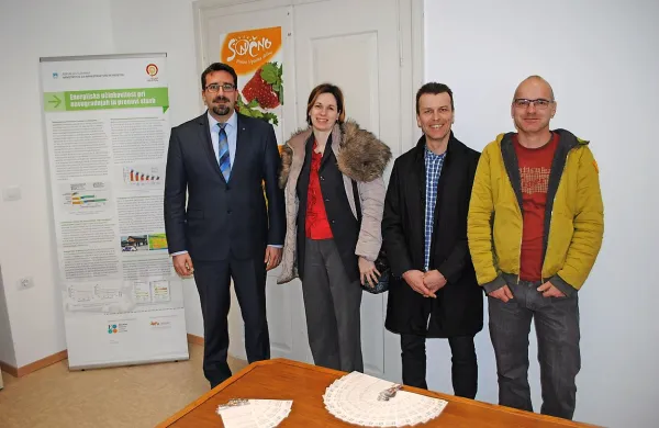 Pisarno so odprli župan Tadej Beočanin, koordinatorka Katarina Kafadar ter  svetovalca Robert Likar in Primož Krapež. 