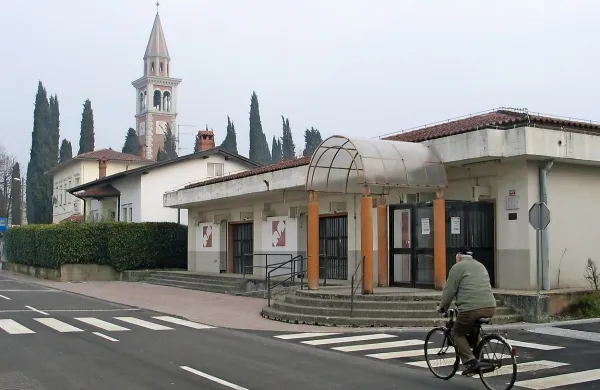  Občina je  za nakup nekdanje trgovine Mercatorja rezervirala 200.000 evrov, a župan Turk 
vztraja, da za ta denar in ne da bi vedeli, kaj bo v njej, posla ne bo sklenil. 