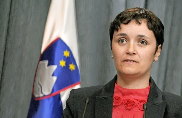 Kristina Valenčič: “Kdor 
spremlja seje sveta,  lahko vidi, 
kakšen je način, odnos med 
županom in svetniki.”