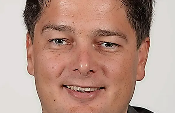 Jože Torkar:  “Če se bo občina odločila nadaljevati 
s postopki, bomo pripravili predlog za čim večjo 
energetsko učinkovitost bazenskega objekta in 
smiselno uporabo obnovljivih virov.”