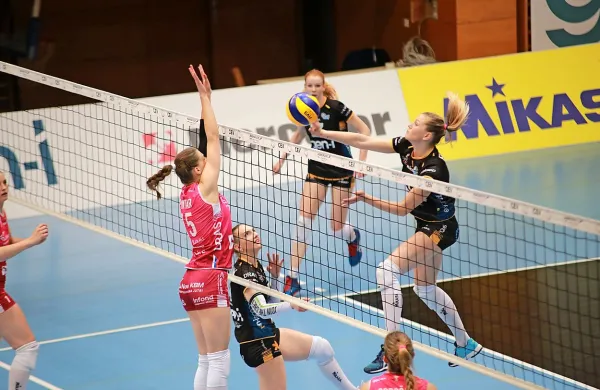 GEN-I Volley - Calcit Ljubljana 2:3