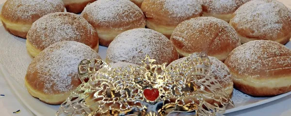 Brez slastnih  krofov si mnogi ne znajo predstavljati pusta.