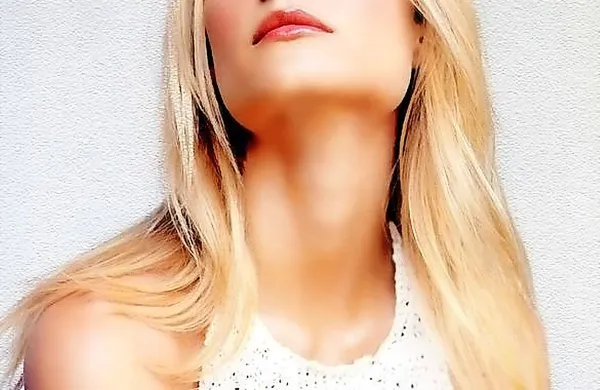 34-letna Gwyneth Paltrow je pred sodnikom v solzah 
opisala, v kakšnem strahu je živela vsa ta leta, bala se je tudi 
za svojo družino. Dodala je še, da je v konstantnem strahu, 
ker način njegove komunikacije nima nobene logike.