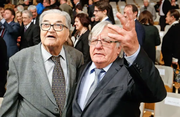 Letošnja Prešernova nagrajenca: (z leve) Ivo Petrić in Tone 
Partljič. 