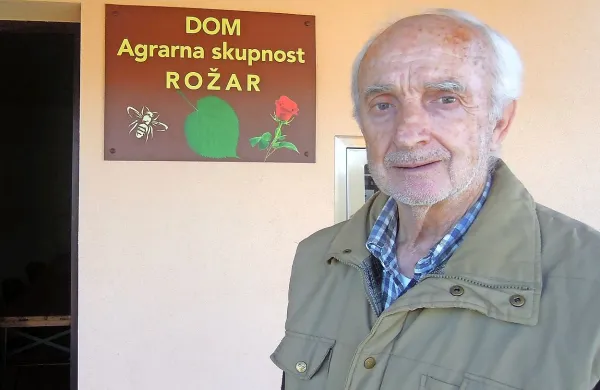 Predsednika Agrarne skupnosti Rožar Marija Caha skrbi, ker 
nekateri njihovi  dedni člani  danes niti ne živijo več v Istri in 
zato ne dihajo s skupnostjo.