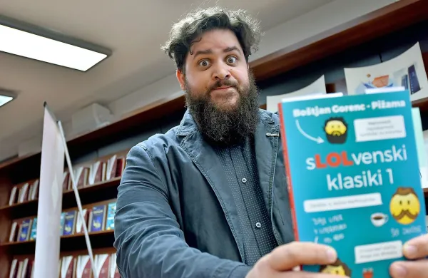Boštjan Gorenc - Pižama je v knjigi sLOLvenski klasiki 1 
“omrežil” 50 klasičnih del slovenske književnosti.  