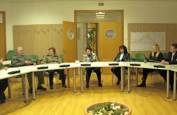 Obiskovalci divaške občine so na dnevu odprtih vrat  izpostavili različne dileme in 
problematiko, vezano predvsem na področja iz svojega domačega okolja.