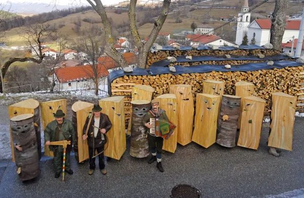 Bukova drva so prinesla toplino