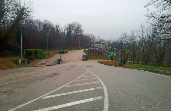 Truplo so našli na deponiji v Stari Gori.
