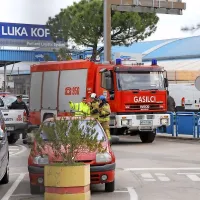 Lažna bomba ni zmotila nadzornikov Luke