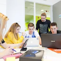 Novogori&scaron;ki dijaki so se pomerili v startup podjetni&scaron;kih vodah
