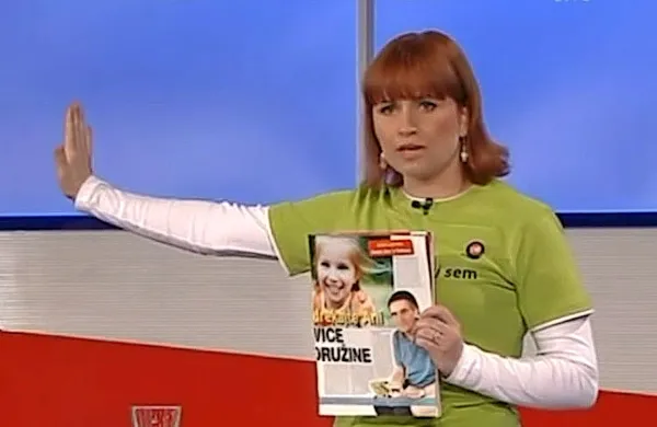 Med najbolj znanimi obrazi je Vesna Vilčnik, ki se je v javnosti 
izpostavila že večkrat - predvsem takrat, ko je šlo za 
nasprotovanje izenačitvi pravic istospolnih parov. Vilčnikova 
je sicer predsednica društva Češplja, kluba za osveščanje 
spolne energije in zdravo spolnost.