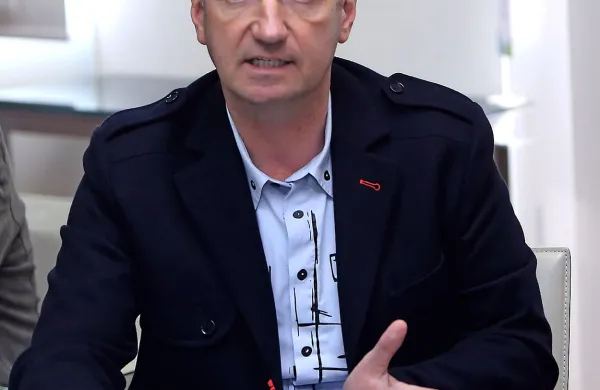 Borisa Popoviča je doletela nova ovadba, tokrat zaradi krive 
ovadbe in klevetanja.