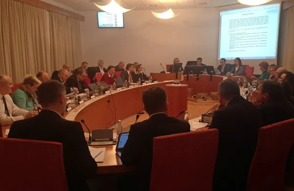 Svetniki so proračun, težak dobrih 20 milijonov evrov,  sprejeli 
brez glasu proti.