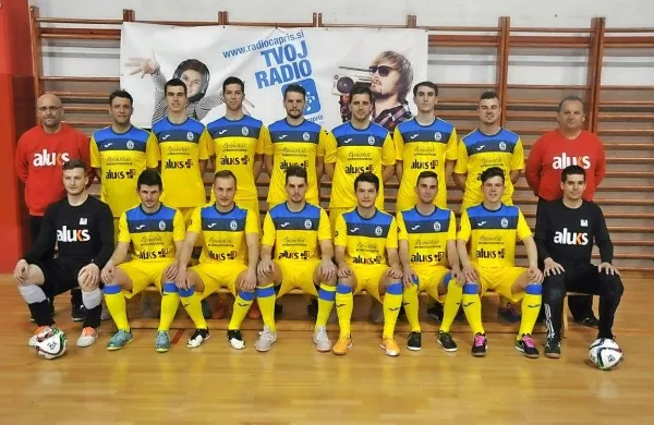 Primorsko bo na zaključnem turnirju pokalnega tekmovanja 
predstavljal FC Bronx s Škofij, ki je pokal osvojil leta 2013.