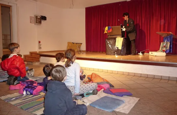 Lutkovno leto začeli z &ldquo;rojstnim dnevom&rdquo;