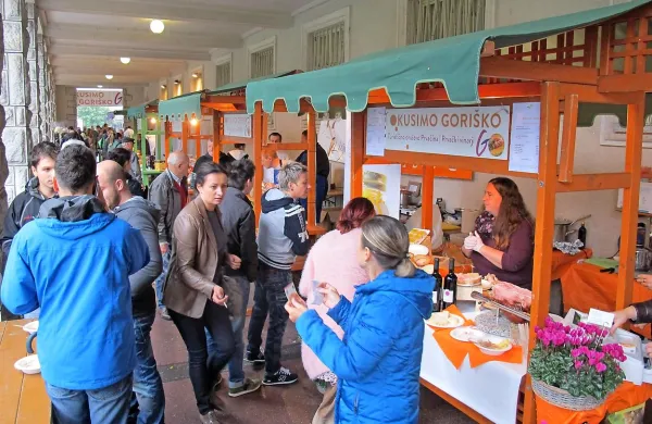 V novogoriški občini so se začeli dogovarjati, kako se 
turistično razvijati, upe pa polagajo v skupni zavod šestih 
goriških občin. Geslo  je: povezovanje!