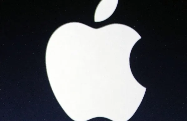Ameriški tehnološki velikan Apple je za 21. marec sklical 
poseben medijski dogodek, na katerem naj bi po pričakovanjih predstavil novi različici mobilnika Iphone ter tablice 
Ipad.