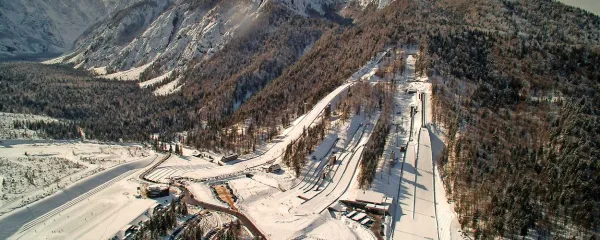 Planiška pahljača novega športnega centra. 