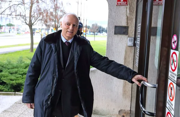 Andrej Lovšin je na današnji obravnavi zavrnil vse očitke iz 
obtožnice.