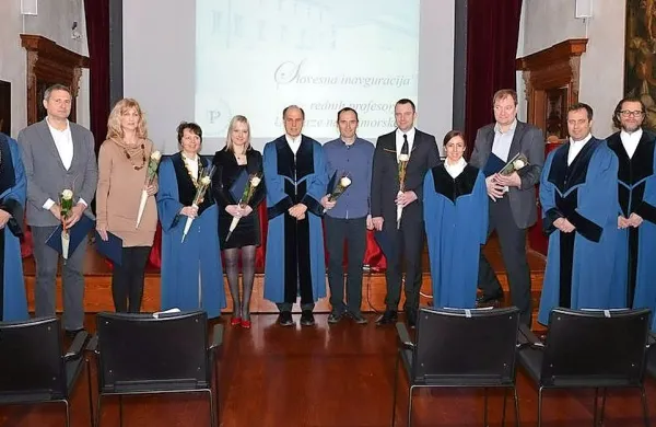 

... in devet izvoljenih rednih profesorjev.