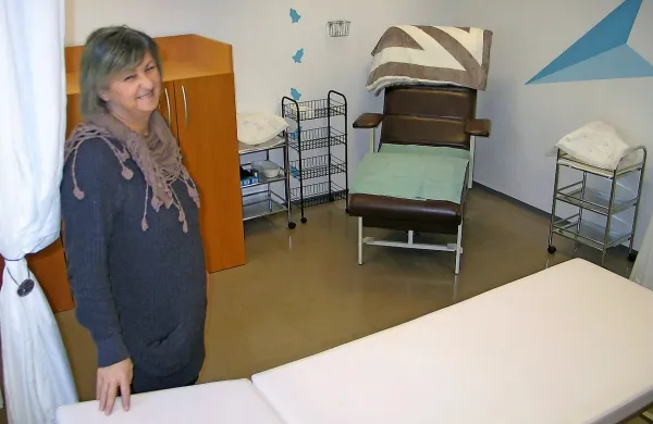 V pro bono ambulanti bodo poleg zdravniške ponujali tudi 
psihosocialno in socialno pomoč tistim obiskovalcem, ki jo 
bodo potrebovali, pravi vodja projekta  Lilijana Remec. 