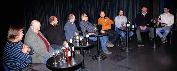O vinu na odru Kulturnega doma