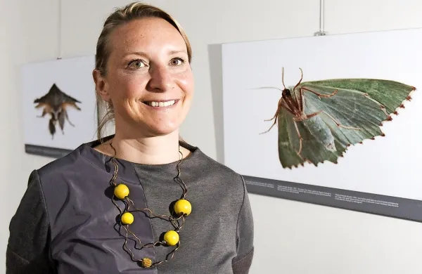 S fotografijami nočnih metuljev je Anji Čop uspel preboj pri 
objavah v reviji National  Geographic.