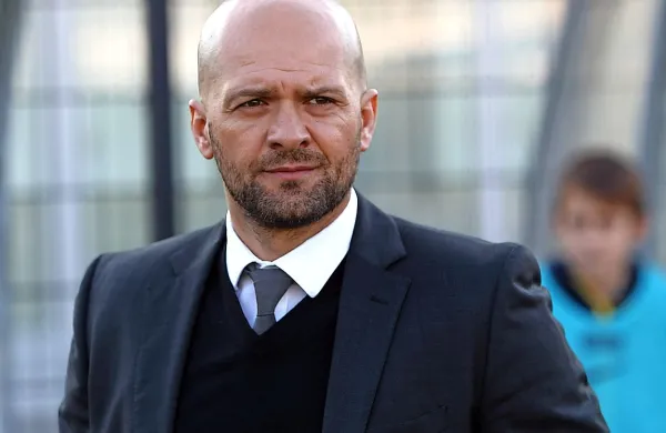 Slavko Matić:  “V prestopnem roku je prišlo 18 
igralcev. Preprosto ni bilo dovolj časa, da bi se vsi 
ti igralci vklopili v homogeno celoto.”