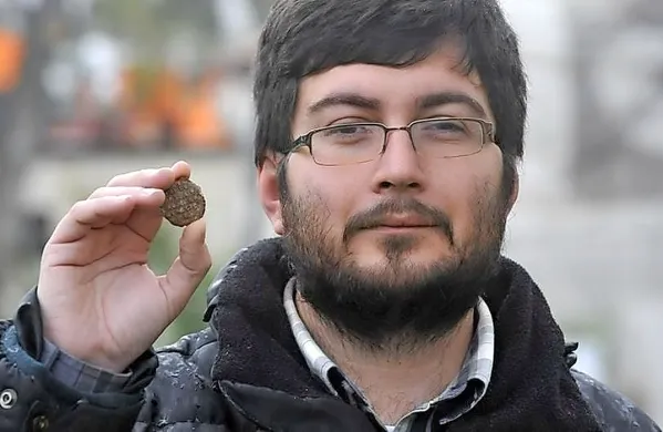 Marin Odvitović je takoj zaslutil, da bi njegova najdba utegnila 
biti dragocena.