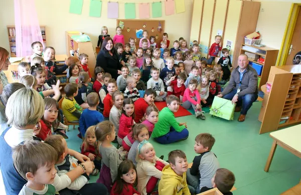 Prvo darilo vrtcu za 40 let