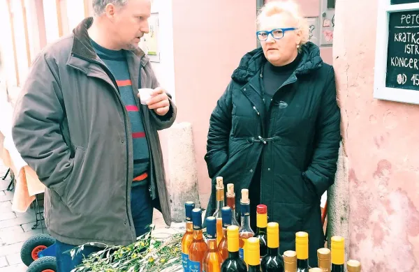 V Čevljarski ulici prvi festival žganih pijač v Sloveniji