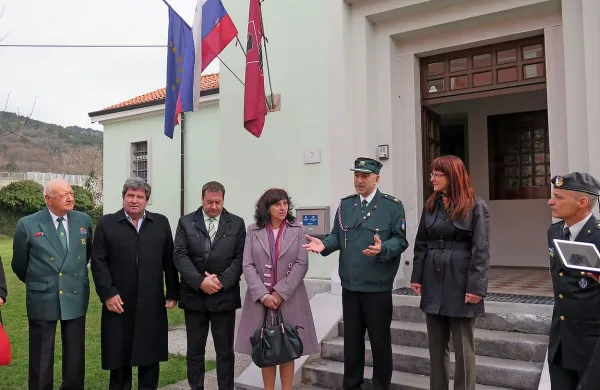 Ob odprtju je ob ministrici za obrambo Andreji Katič spregovoril tudi Mitja Miklavec.