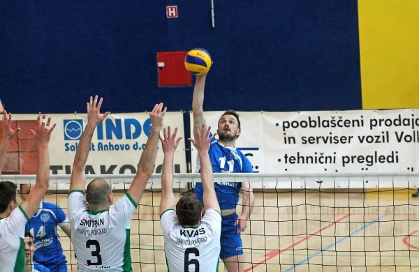 Salonit : Panvita Pom. 3:1