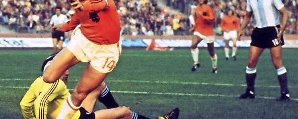 Johan Cruyff je kot nogometaš pustil neizbrisen pečat.