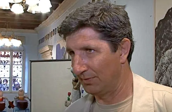 Ante Tomić je znan po svojih številnih knjigah ter po satiričnih 
kolumnah v Jutarnjem listu, v katerem na humorističen način 
opisuje različne dogodke na Hrvaškem.