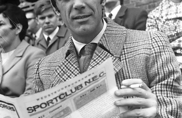Nekdanji nogometni igralec in trener Milana ter italijanske 
nogometne reprezentance Cesare Maldini je danes umrl v 85. 
letu starosti. 