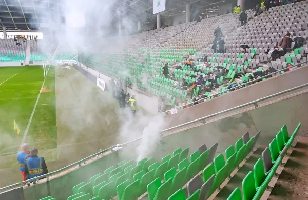 Teroristi so po scenariju vaje napadli stadion Stožice.
